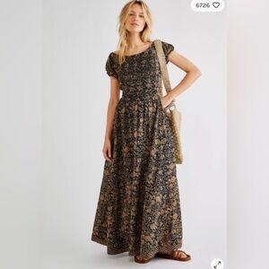 Free People Ultraviolet Maxi Dress Pleating Smocked Sz M OB1338661 EUC boho